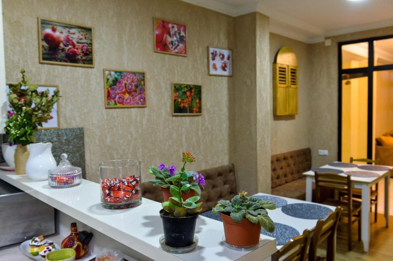 Pomegranate Hotel Kutaisi Exteriér fotografie
