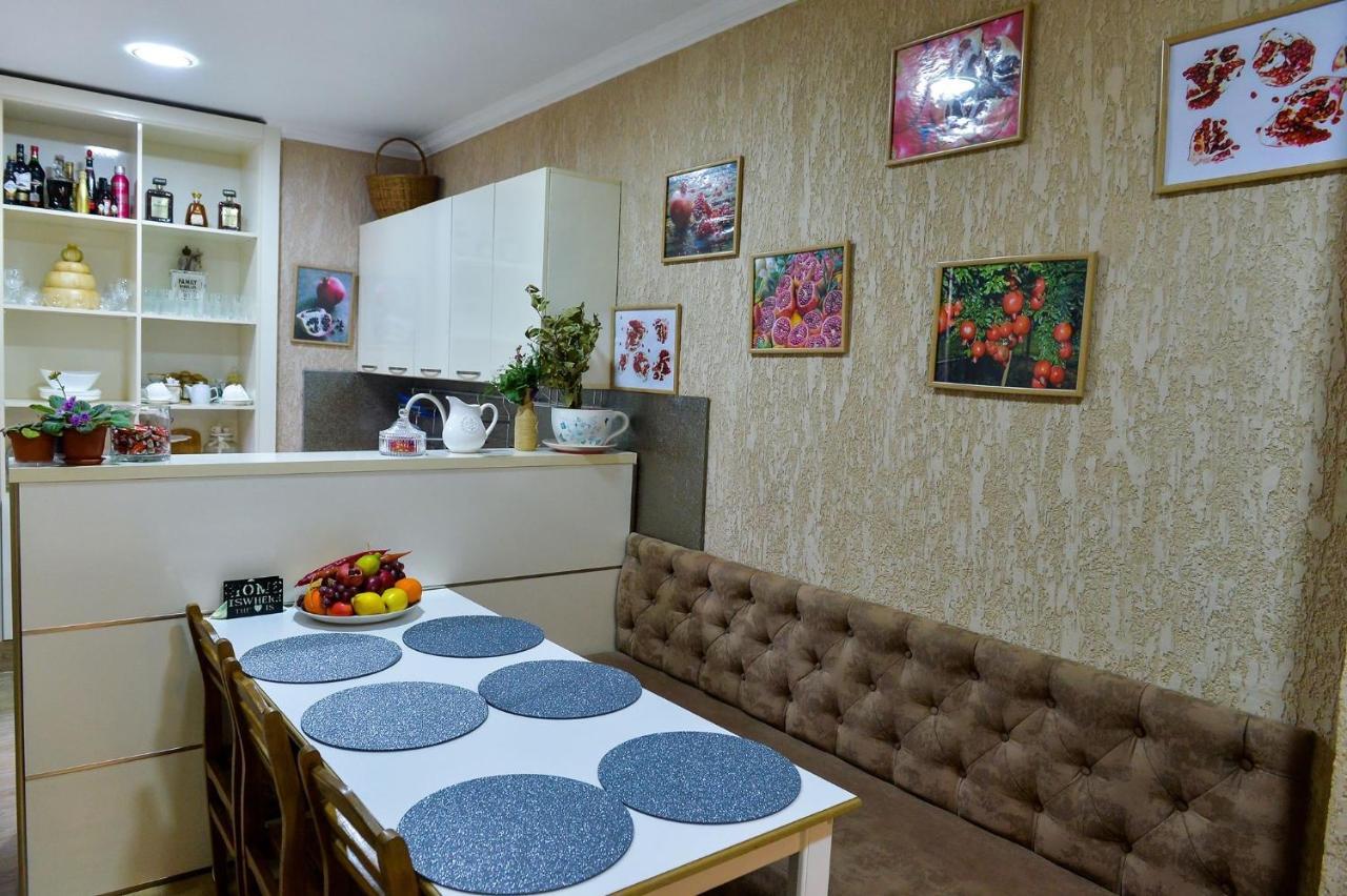 Pomegranate Hotel Kutaisi Exteriér fotografie